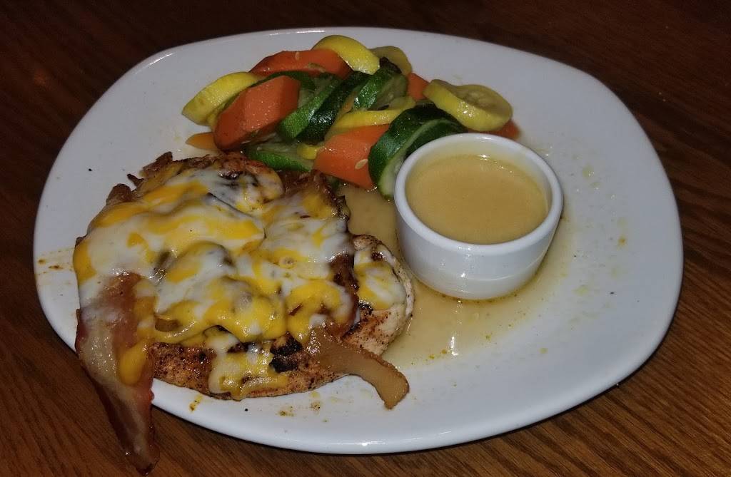 Outback Steakhouse | restaurant | 1319 River Run Ct, Rock Hill, SC 29732, USA | 8033296283 OR +1 803-329-6283