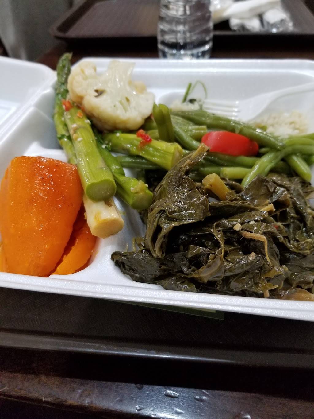 Jacobs | restaurant | 2695 Frederick Douglass Blvd, New York, NY 10030, USA | 2122833663 OR +1 212-283-3663