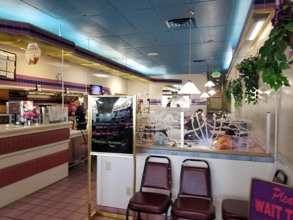 Blue Skillet | restaurant | 5000 E Bonanza Rd, Las Vegas, NV 89110, USA | 7024535555 OR +1 702-453-5555