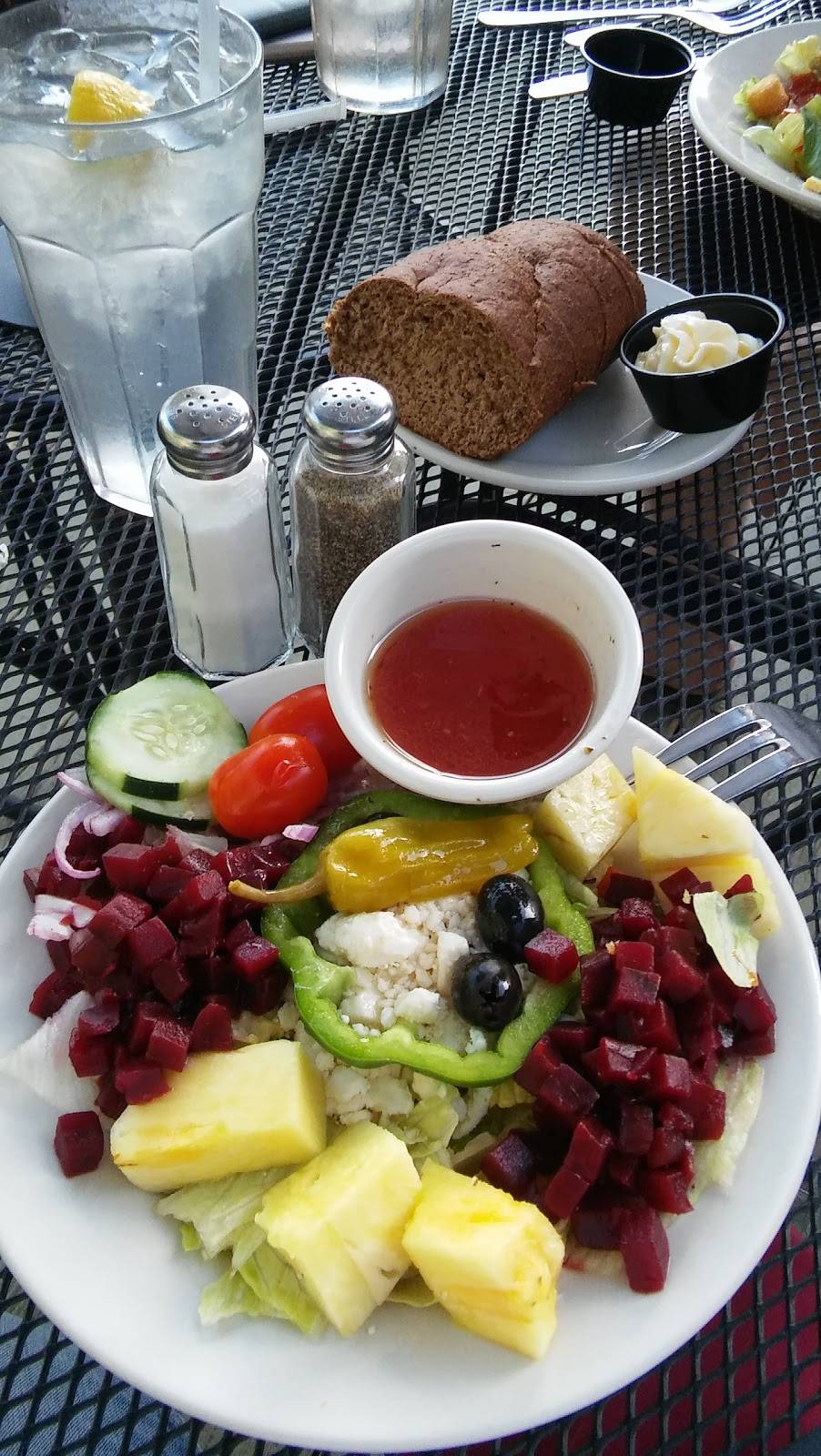 Triangle Park Bar & Grille | restaurant | 3010 Trier Rd, Fort Wayne, IN 46815, USA | 2604824342 OR +1 260-482-4342