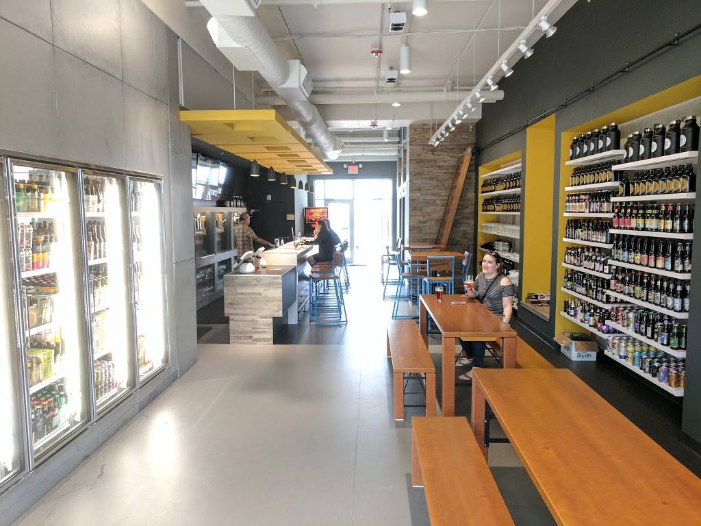 BarleyPop Tap & Shop | restaurant | 2045 Atwood Ave #107, Madison, WI 53704, USA | 6088881698 OR +1 608-888-1698