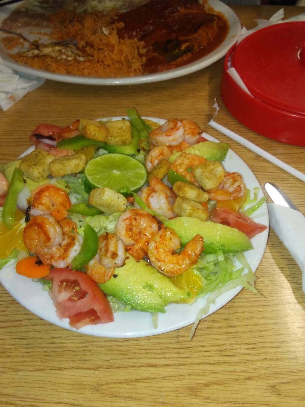 El Buen Valle | restaurant | 4114 W North Ave, Chicago, IL 60639, USA | 7732529880 OR +1 773-252-9880