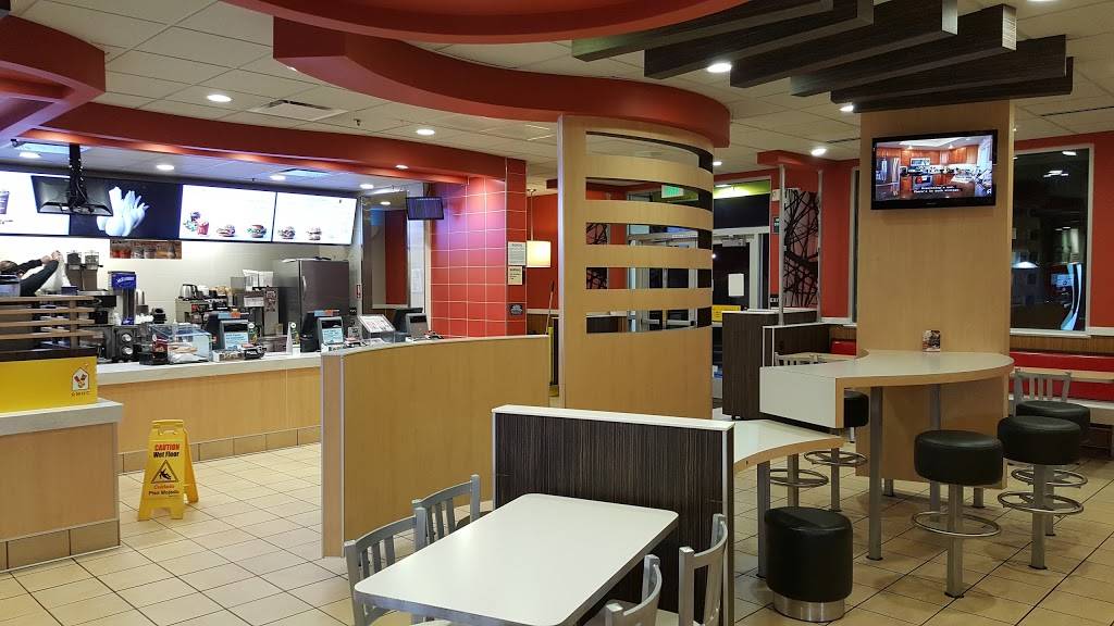 McDonalds | cafe | 5301 Hazel Ave, Fair Oaks, CA 95628, USA | 9169671642 OR +1 916-967-1642