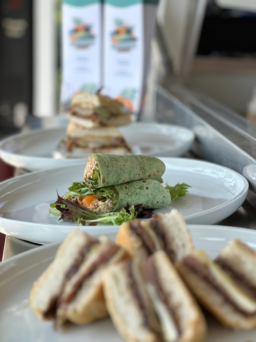 Longboards Port St. Joe | restaurant | 113 Monument Ave, Port St Joe, FL 32456, USA | 8508999993 OR +1 850-899-9993