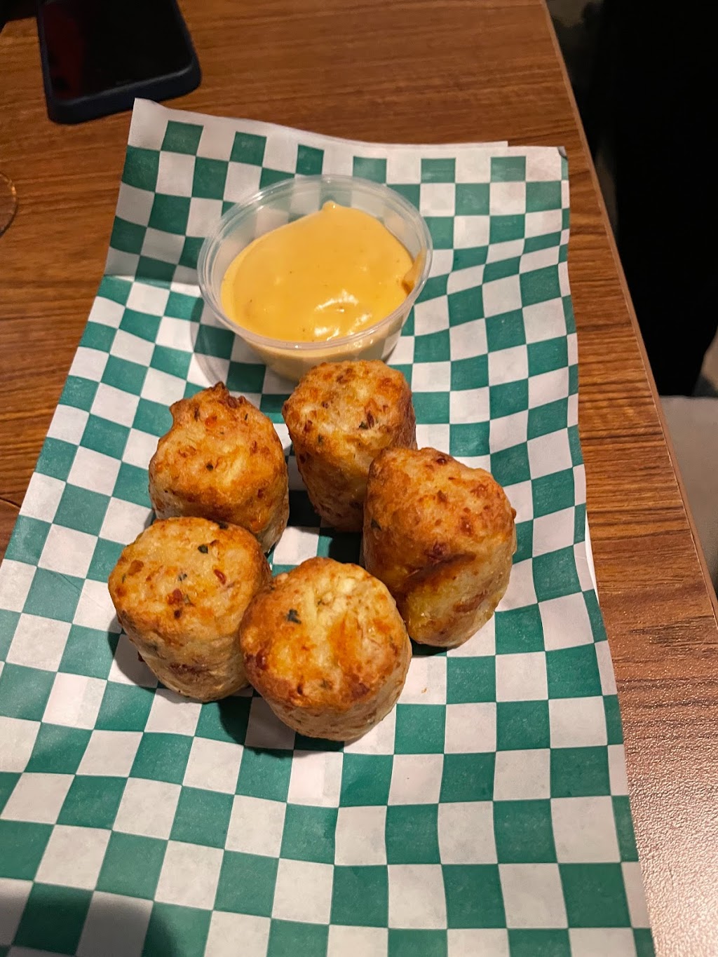 Stephies Pub & Irish Eatery | restaurant | 1061 W Orange Blossom Trail, Apopka, FL 32712, USA | 4077038195 OR +1 407-703-8195