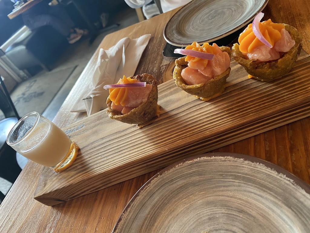 Ceviches by Divino Miami Springs | restaurant | 46 Curtiss Pkwy, Miami Springs, FL 33166, USA | 7864094634 OR +1 786-409-4634