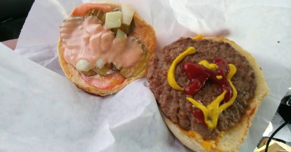 Ritz Drive-In | restaurant | 325 S 1st St, Shelton, WA 98584, USA | 3604279294 OR +1 360-427-9294