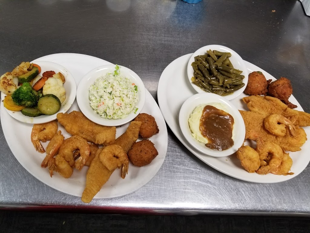 Waynes Family Diner | restaurant | 100 Loblolly Ln, Pensacola, FL 32526, USA | 8509445354 OR +1 850-944-5354