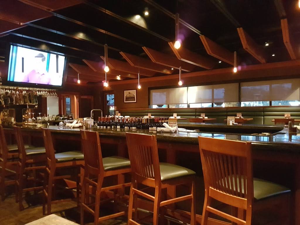 Canyon Creek Chophouse | restaurant | 2429 Fairview St, Burlington, ON L7R 2E3, Canada | 9053333339 OR +1 905-333-3339