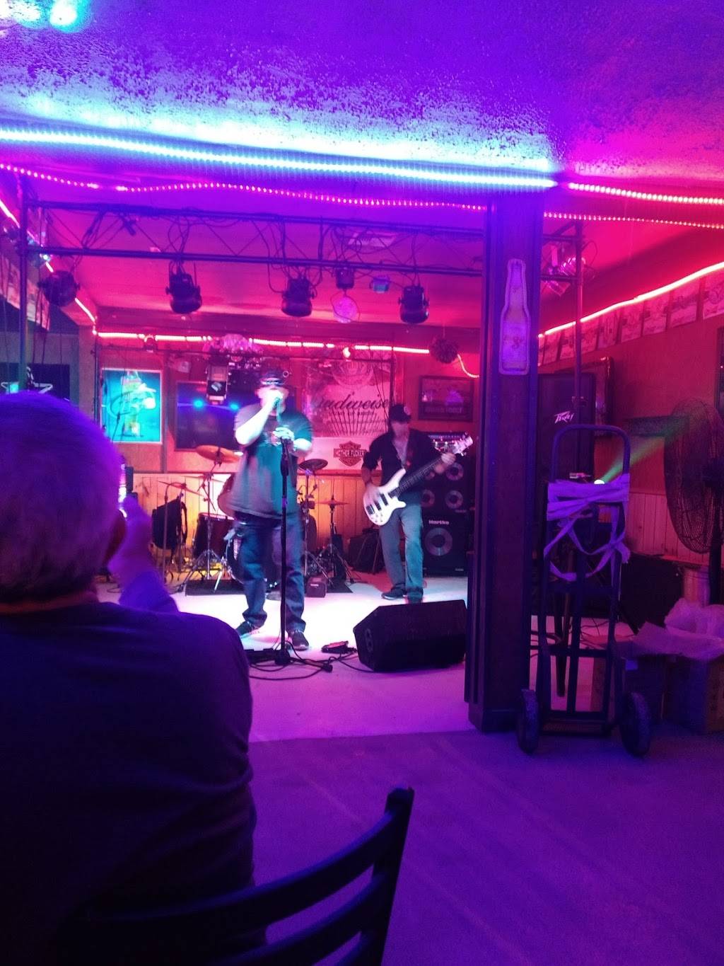 The Pit Stop | restaurant | 8510 FM 517 Rd E, Dickinson, TX 77539, USA | 2815599934 OR +1 281-559-9934