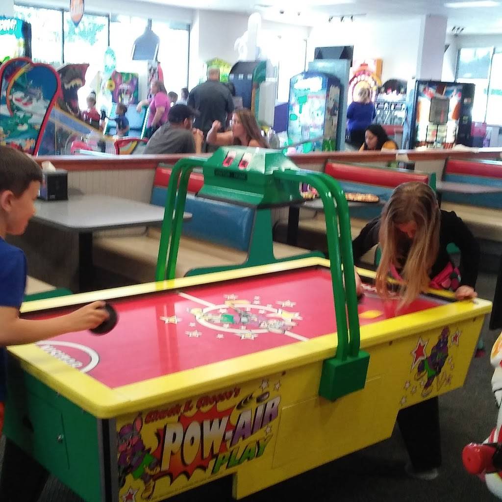 Chuck E. Cheese | restaurant | 3130 W Ridge Rd, Rochester, NY 14626, USA | 5852276360 OR +1 585-227-6360