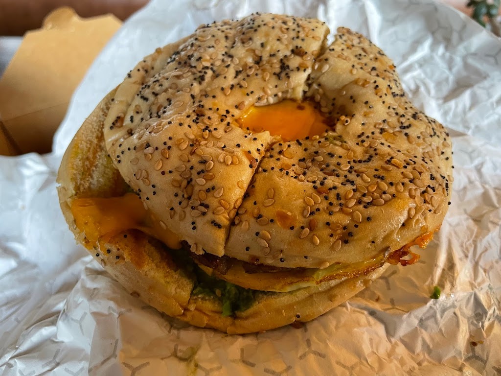 Roastology | cafe | 2701 W Cary St, Richmond, VA 23220, USA | 8049186486 OR +1 804-918-6486