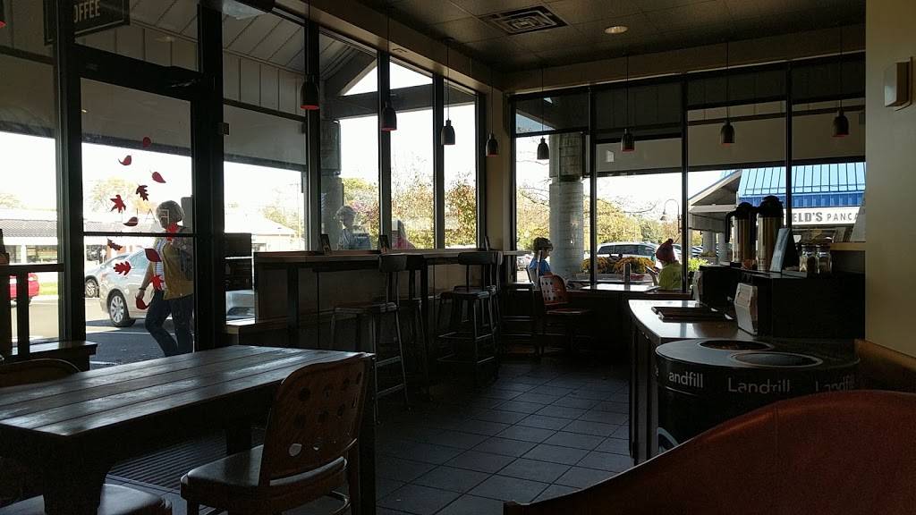 Starbucks | cafe | 383 W Brown Deer Rd, Fox Point, WI 53217, USA | 4145406933 OR +1 414-540-6933