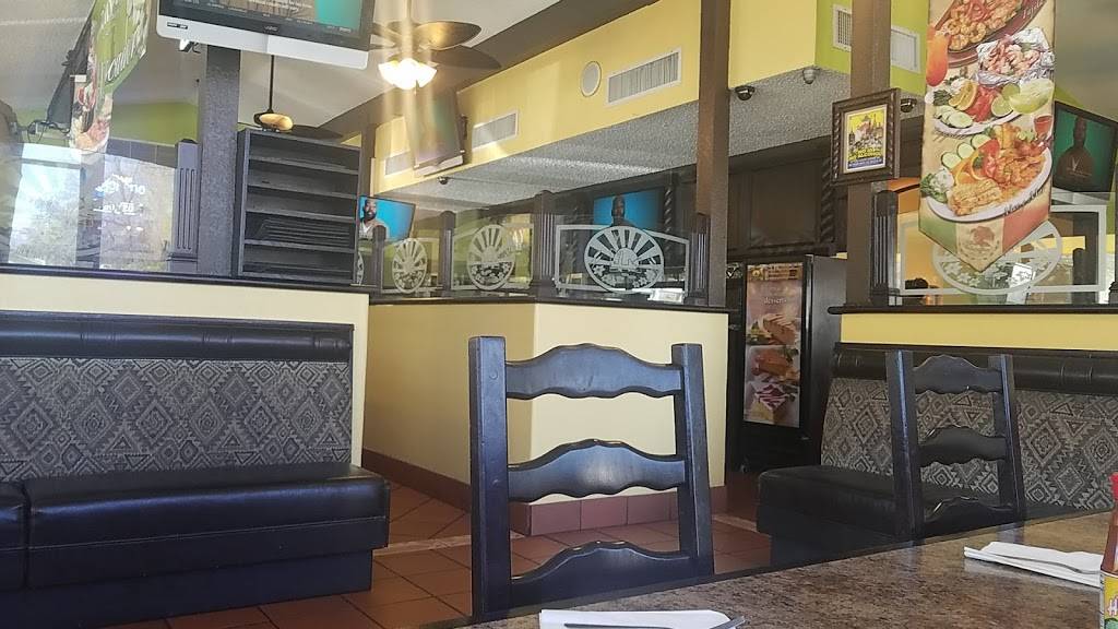 El Pescador | restaurant | 322 S Peck Rd, Santa Paula, CA 93060, USA | 8055258846 OR +1 805-525-8846