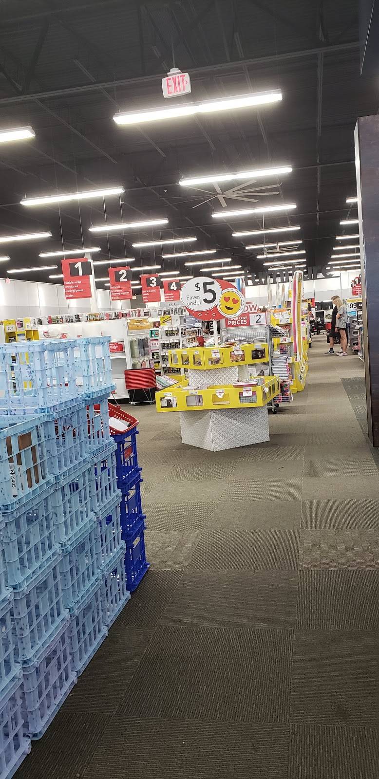 Market at Round Rock | shopping mall | 110 N N Interstate Hwy 35, Round Rock, TX 78681, USA | 7135993500 OR +1 713-599-3500