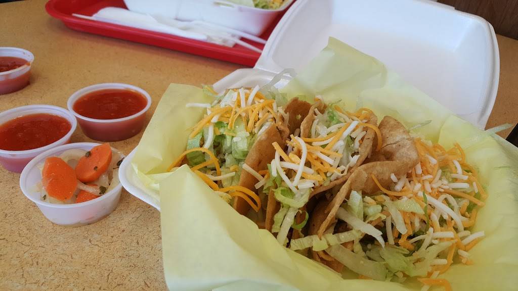 Albertos Mexican Food | restaurant | 3873 Pyrite St suit A, Riverside, CA 92509, USA | 9513600087 OR +1 951-360-0087