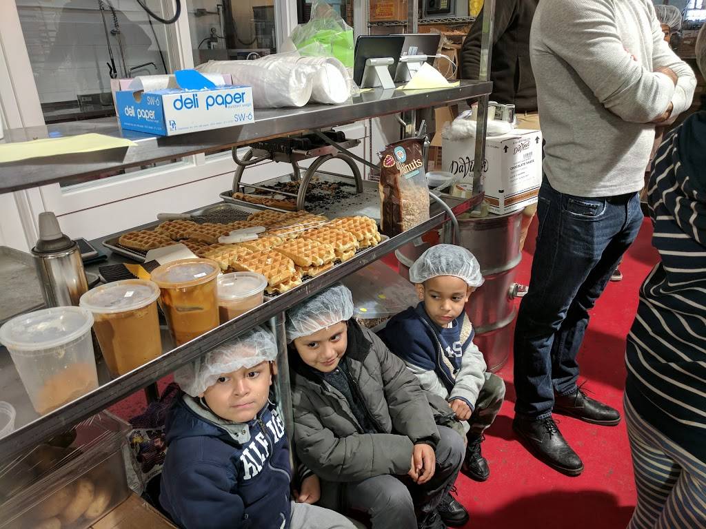 Wafels & Dinges Warehouse | restaurant | 264 Butler St, Brooklyn, NY 11217, USA | 6462572592 OR +1 646-257-2592