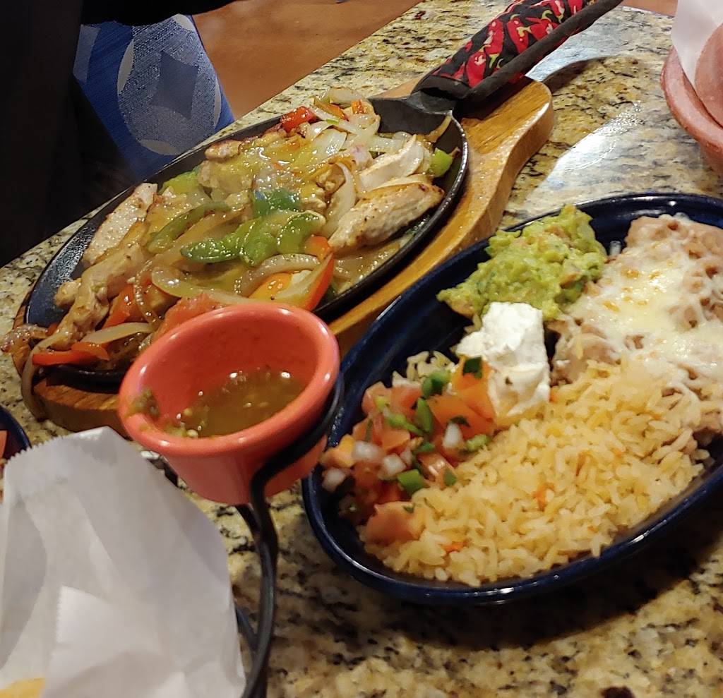 Mariscos Altamar | restaurant | 2250 Sun Ranch Village Loop, Los Lunas, NM 87031, USA | 5058668828 OR +1 505-866-8828