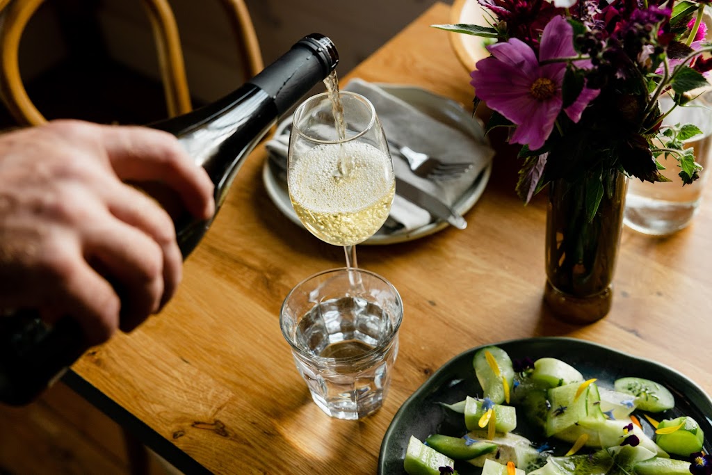 The Restaurant at Hill Farm | restaurant | 458 Hill Farm Rd, Sunderland, VT 05250, USA | 8023752269 OR +1 802-375-2269