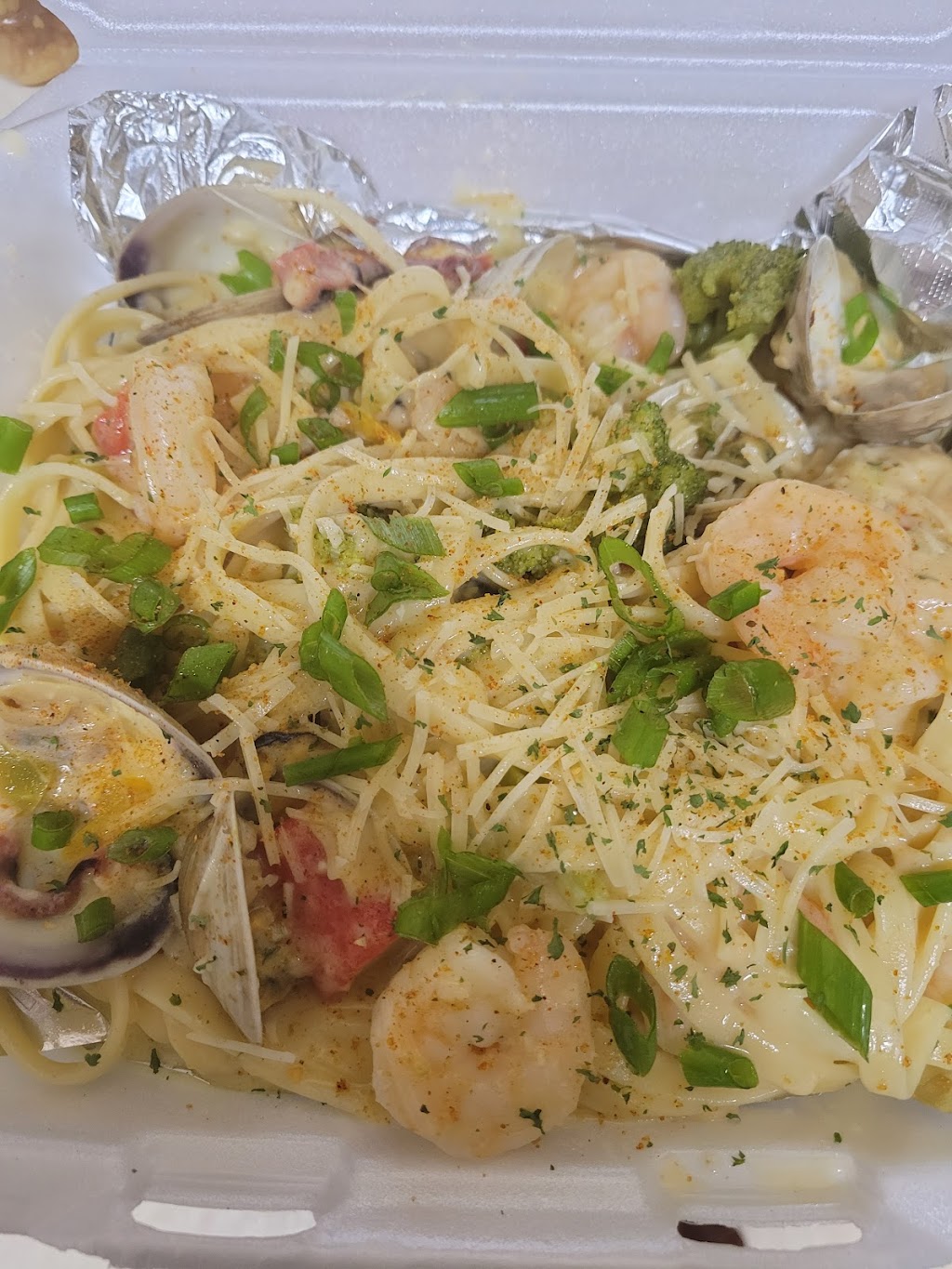 TRINAS SEAFOOD AND MORE | restaurant | 3400 McGehee Rd, Montgomery, AL 36111, USA | 3344094233 OR +1 334-409-4233