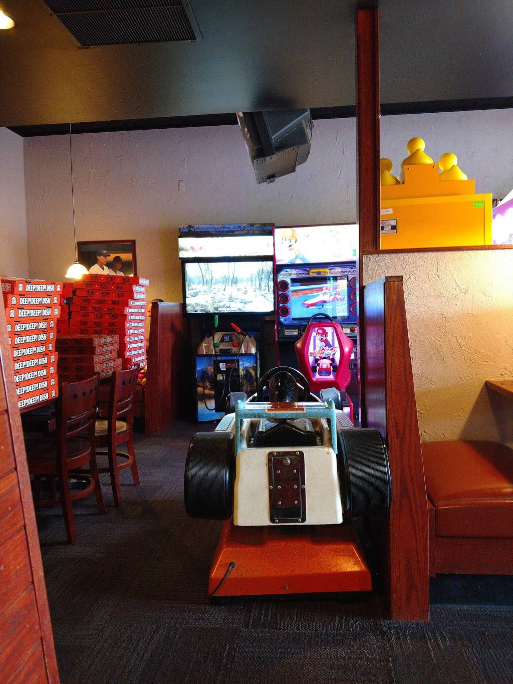 Little Caesars Pizza | meal takeaway | 2410 E M 21, Corunna, MI 48817, USA | 9897238155 OR +1 989-723-8155