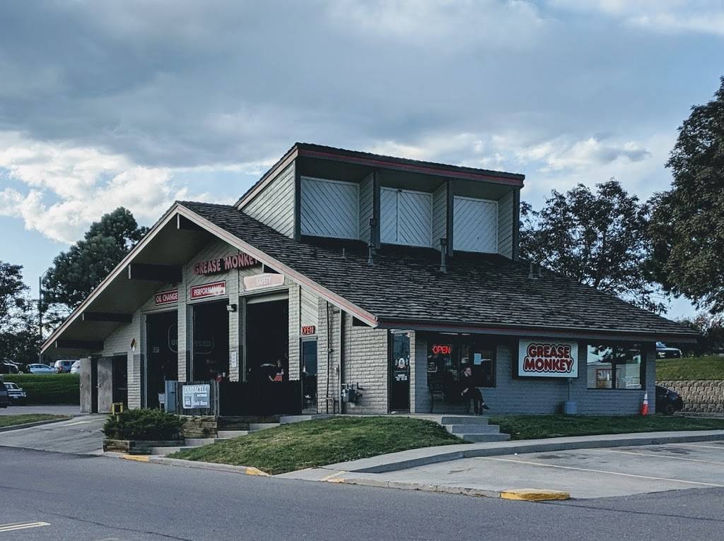 Dominos Pizza | meal delivery | 9906 W Belleview Ave, Littleton, CO 80123, USA | 3039729792 OR +1 303-972-9792