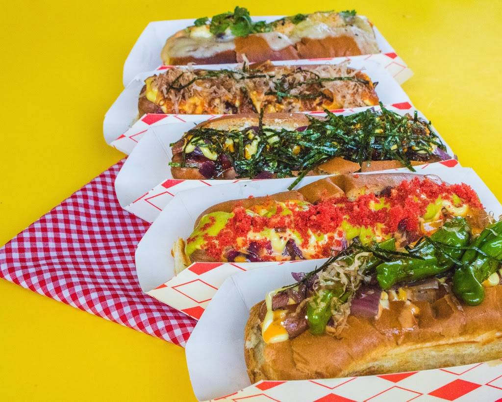 Spicy Dog | meal takeaway | 3224 Yoakum Blvd, Houston, TX 77006, USA | 7135882849 OR +1 713-588-2849