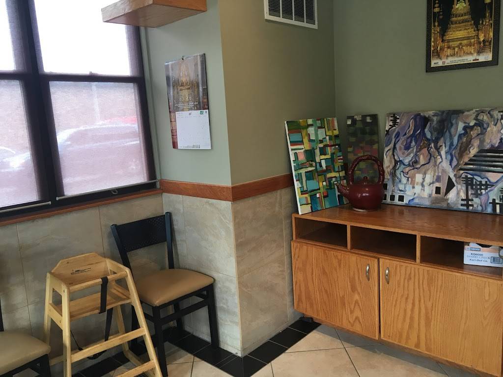 Blue Frog Thai Noodle & Rice | restaurant | 2951 S Archer Ave, Chicago, IL 60608, USA | 8722815890 OR +1 872-281-5890