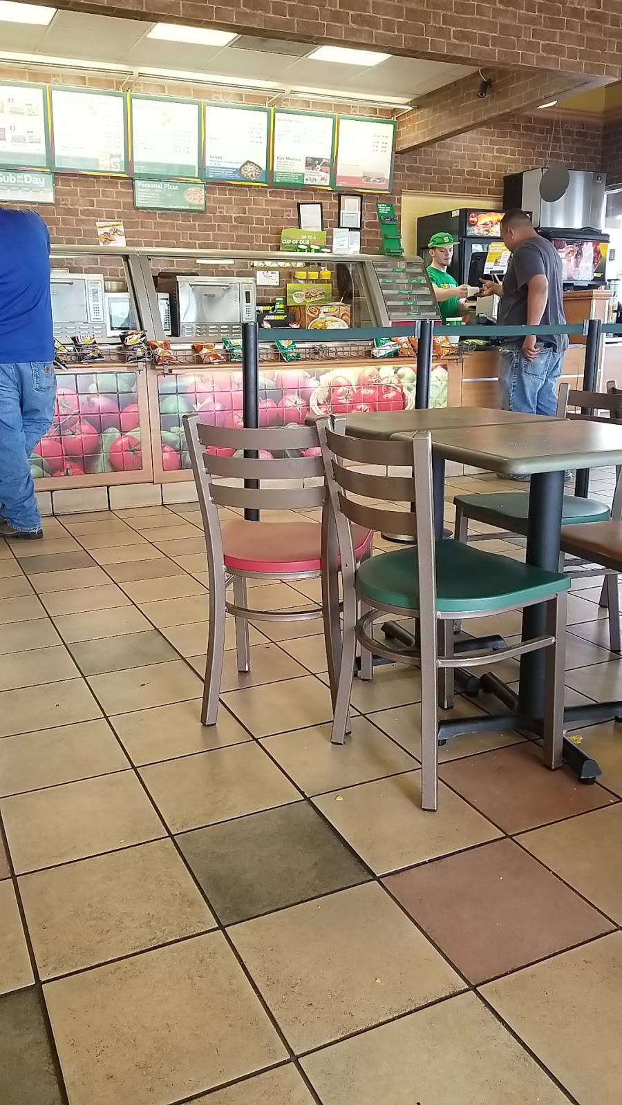 Subway Restaurants | restaurant | Starcrest Center, 12066 Starcrest Dr Suite 600, San Antonio, TX 78247, USA | 2104994280 OR +1 210-499-4280