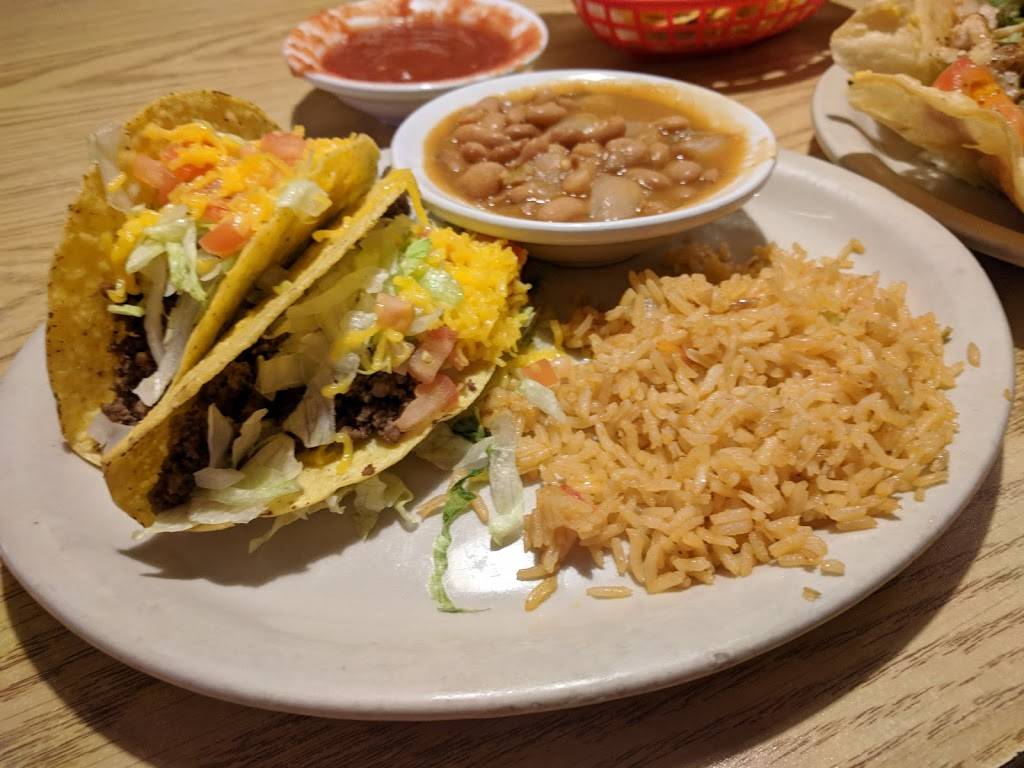 Garcias | restaurant | 403 S L B J Dr, San Marcos, TX 78666, USA | 5123530099 OR +1 512-353-0099