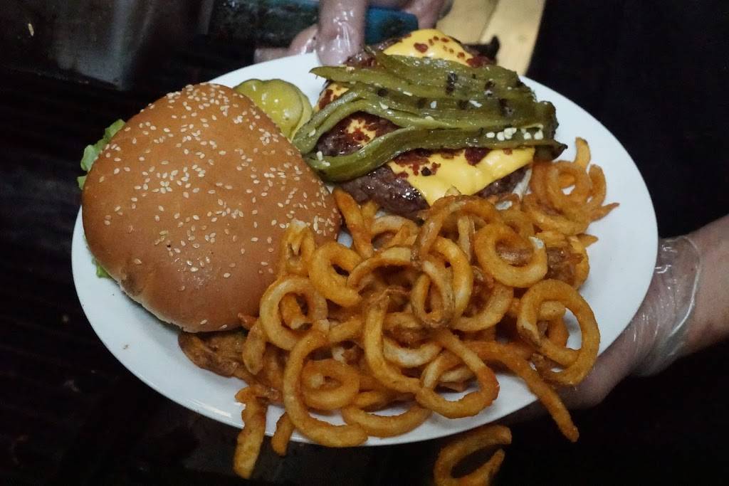 Rib Hut East | restaurant | J, 12302 Montana Ave Ste 901-903, El Paso, TX 79938, USA | 9155260494 OR +1 915-526-0494