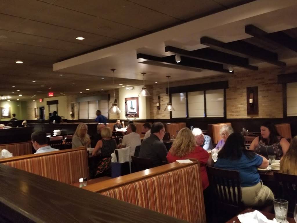 Carrabbas Italian Grill | restaurant | 1940 Stickney Point Rd, Sarasota, FL 34231, USA | 9419257407 OR +1 941-925-7407
