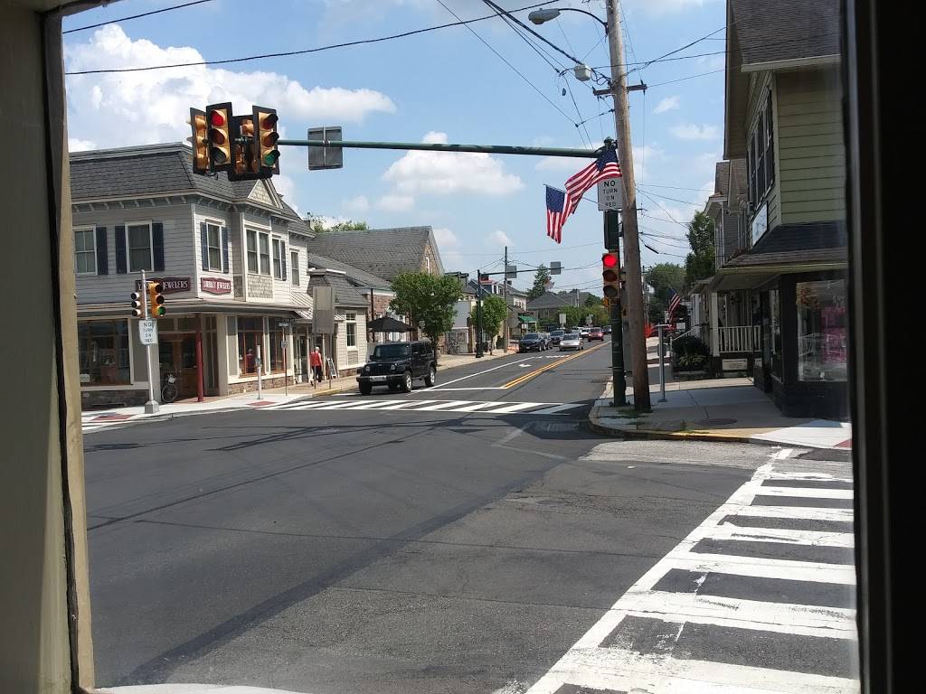 Starbucks | cafe | 1 N Main St, Yardley, PA 19067, USA | 2153218415 OR +1 215-321-8415