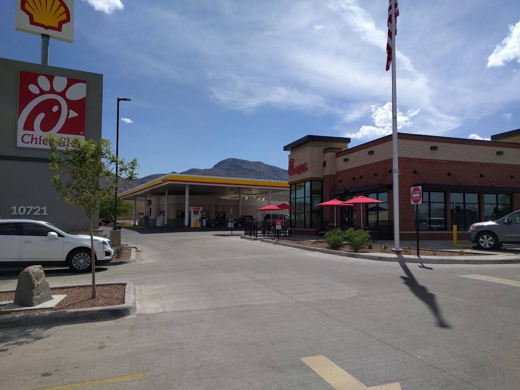 Chick-fil-A | restaurant | 10721 Gateway S Blvd, El Paso, TX 79924, USA | 9158210624 OR +1 915-821-0624