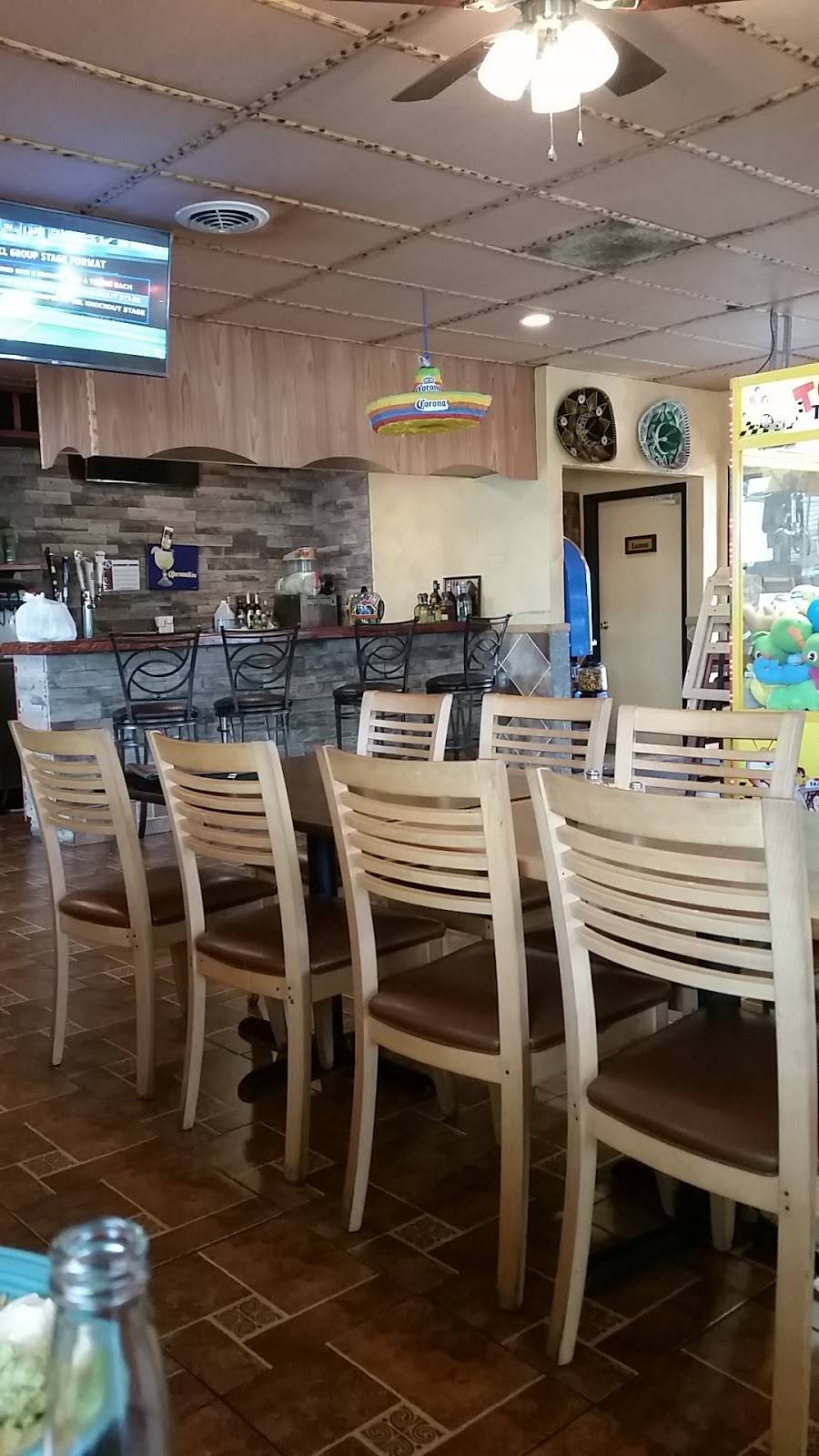 La Cocina Mexicana | restaurant | 1407 W Main St, Salem, IL 62881, USA | 6187400260 OR +1 618-740-0260