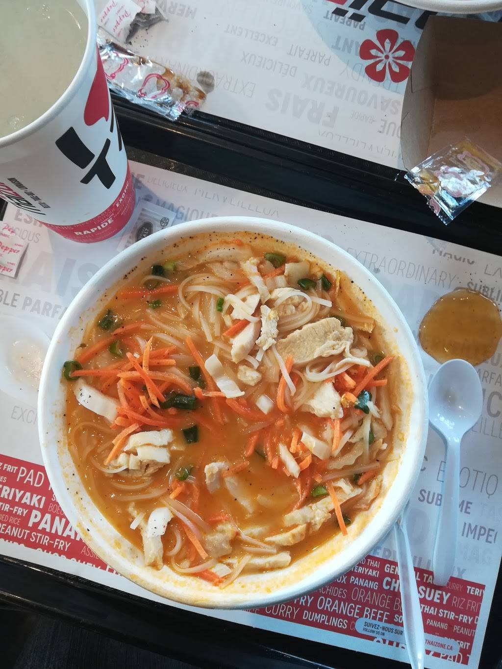 Thaïzone | restaurant | 1295 Rue Douglas, Saint-Jean-sur-Richelieu, QC J2W 0J2, Canada | 4503599663 OR +1 450-359-9663