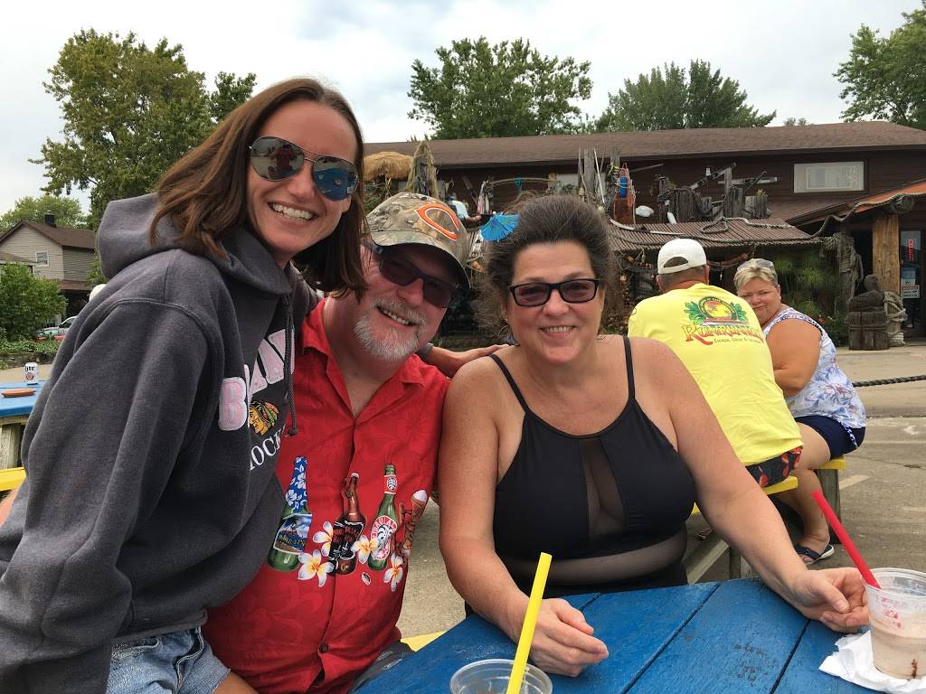 Snug Harbor Marina | restaurant | 103 Liberty St, Marseilles, IL 61341, USA | 8157959080 OR +1 815-795-9080