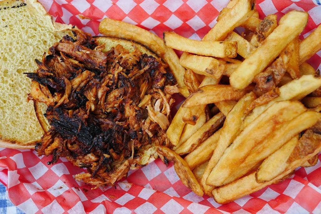 The Back Kitchen | restaurant | 5660 Front Rd, Stella, ON K0H 2S0, Canada | 6139292905 OR +1 613-929-2905