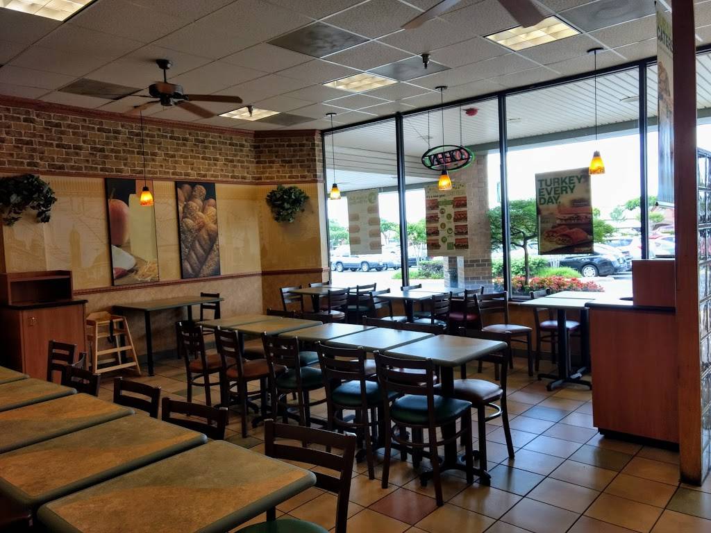 Subway Restaurants | restaurant | 14159 St Germain Dr, Centreville, VA 20121, USA | 7038155454 OR +1 703-815-5454