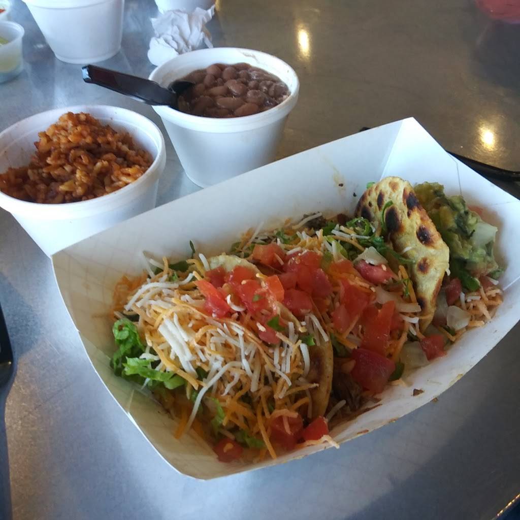 Casa Taco | restaurant | 111 Coors Blvd NW, Albuquerque, NM 87121, USA | 5052002816 OR +1 505-200-2816