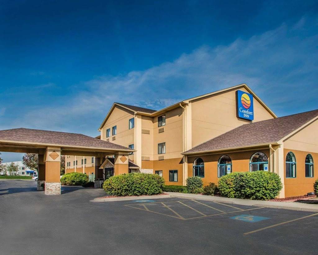 Comfort Inn | restaurant | 1520 Commerce Ln, Joliet, IL 60431, USA | 8157301111 OR +1 815-730-1111