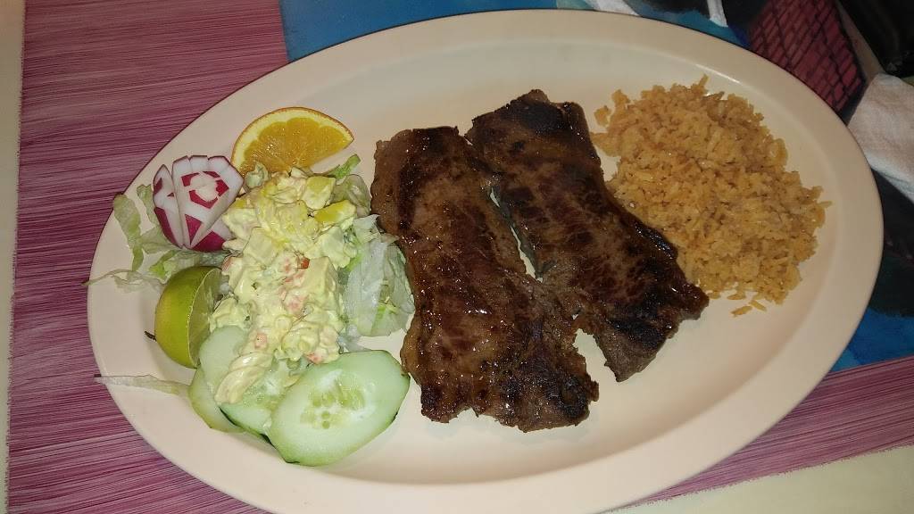 Pizza Hut | meal takeaway | 3810 E Shelby Dr Rd, Memphis, TN 38118, USA | 9015650529 OR +1 901-565-0529