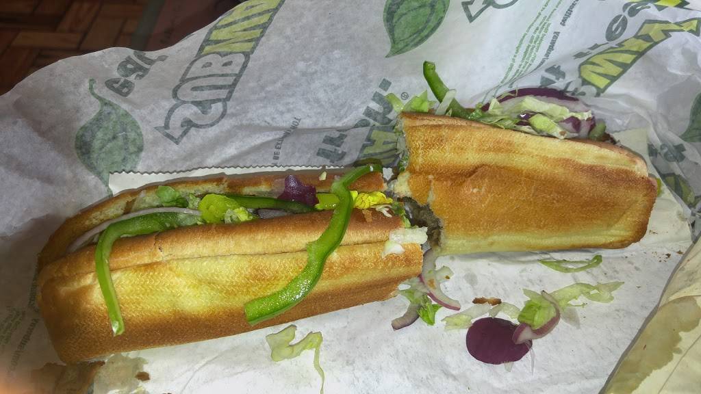 Subway | restaurant | 7515 S Orange Ave, Orlando, FL 32809, USA | 4074380058 OR +1 407-438-0058