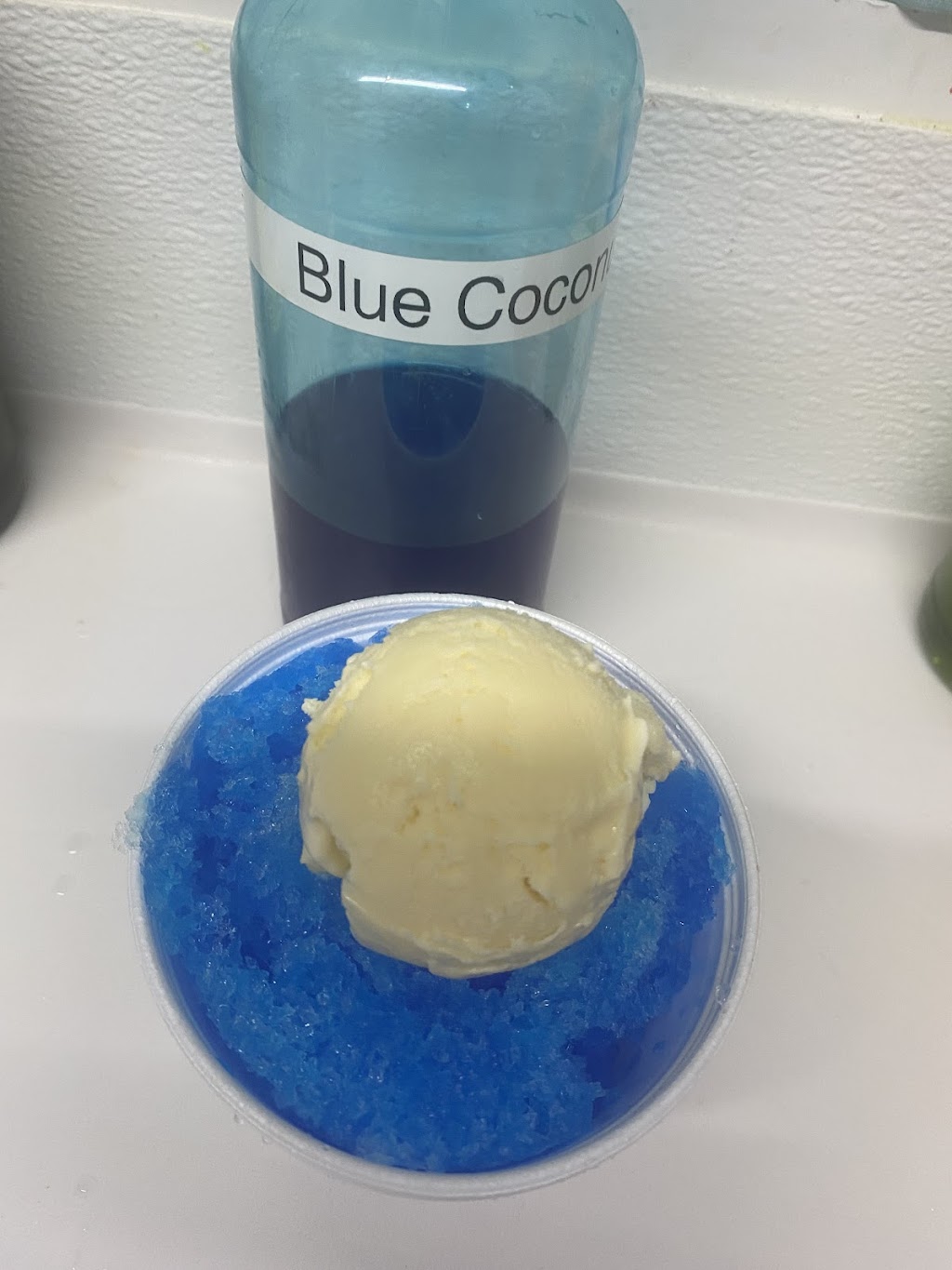 TOXIC ICE AND SNACKS | restaurant | 1168 Helm St, Sinton, TX 78387, USA | 3614433002 OR +1 361-443-3002