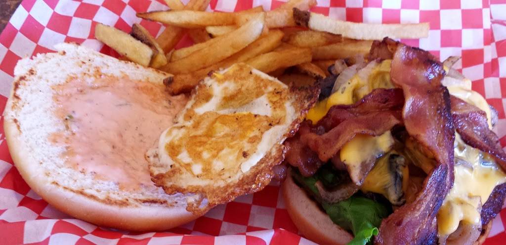 Flip.n.Shake | restaurant | 4708 Auburn Blvd, Sacramento, CA 95841, USA | 9163329323 OR +1 916-332-9323