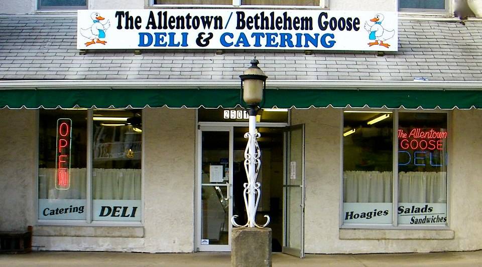 The Allentown Bethlehem Goose | restaurant | 2501 Willow Park Rd, Bethlehem, PA 18020, USA | 6109047140 OR +1 610-904-7140