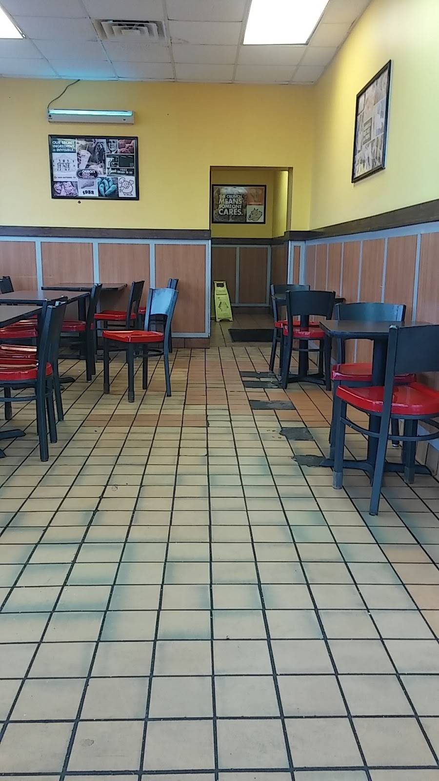 Churchs Chicken | restaurant | 5870 Normandy Blvd, Jacksonville, FL 32205, USA | 9046931801 OR +1 904-693-1801