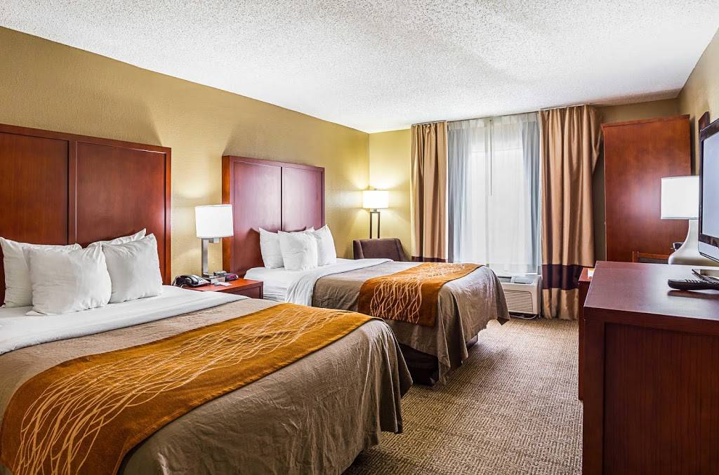 Comfort Inn | restaurant | 4924 Constitution Ave, Baton Rouge, LA 70808, USA | 2255905186 OR +1 225-590-5186