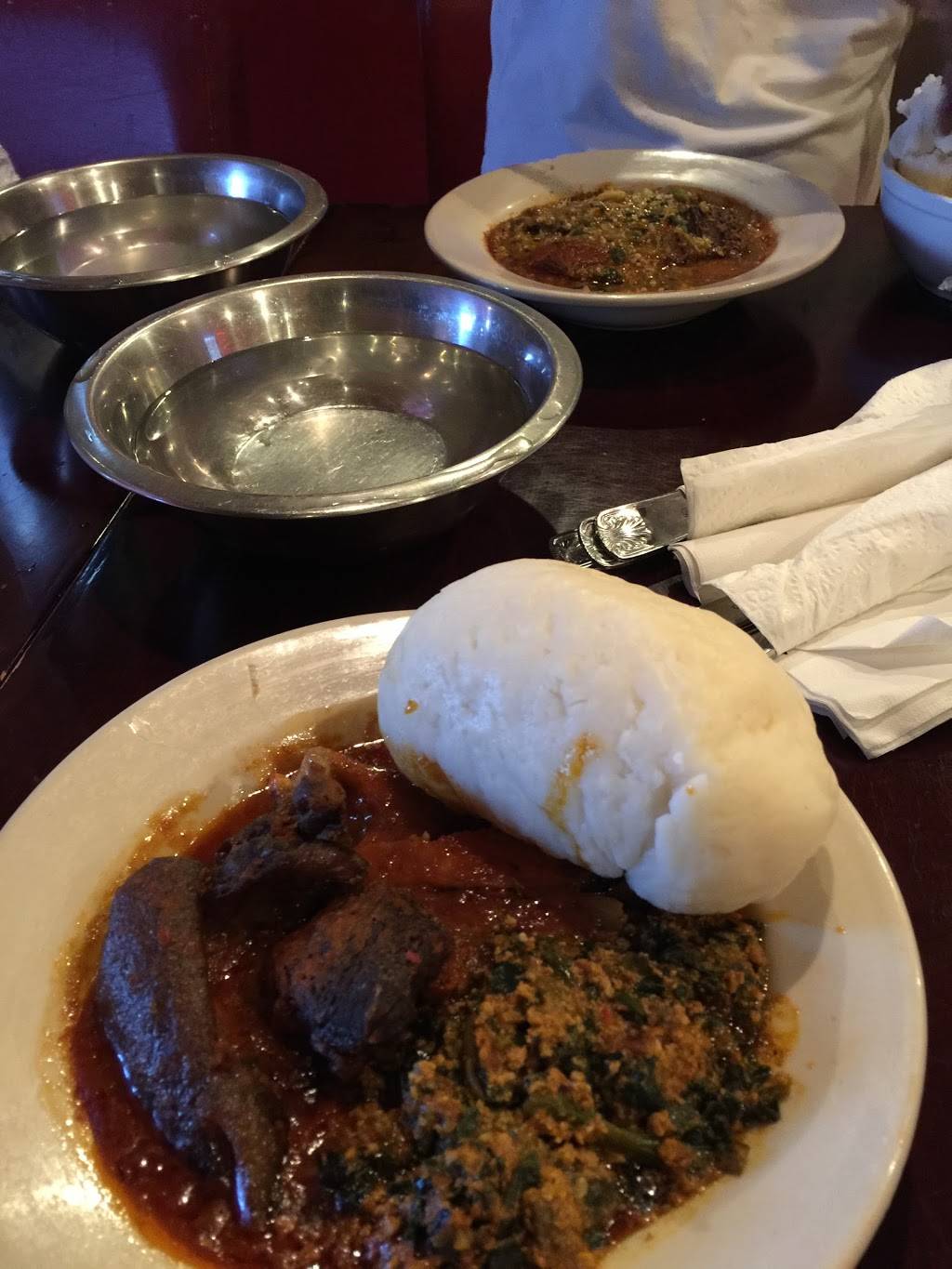 Peju’s Restaurant & Lounge | restaurant | 1724 Woodlawn Dr #18, Baltimore, MD 21207, USA | 4102779779 OR +1 410-277-9779