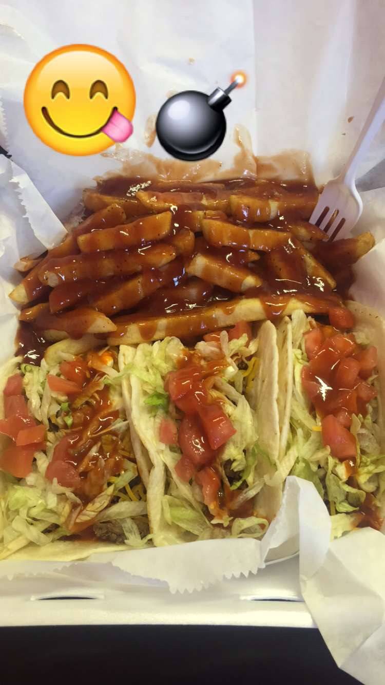 B&Ps Sweets And Treats Restaurant | restaurant | 214 N Homan Ave, Chicago, IL 60624, USA | 7738874956 OR +1 773-887-4956